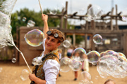 HULABALOO 010