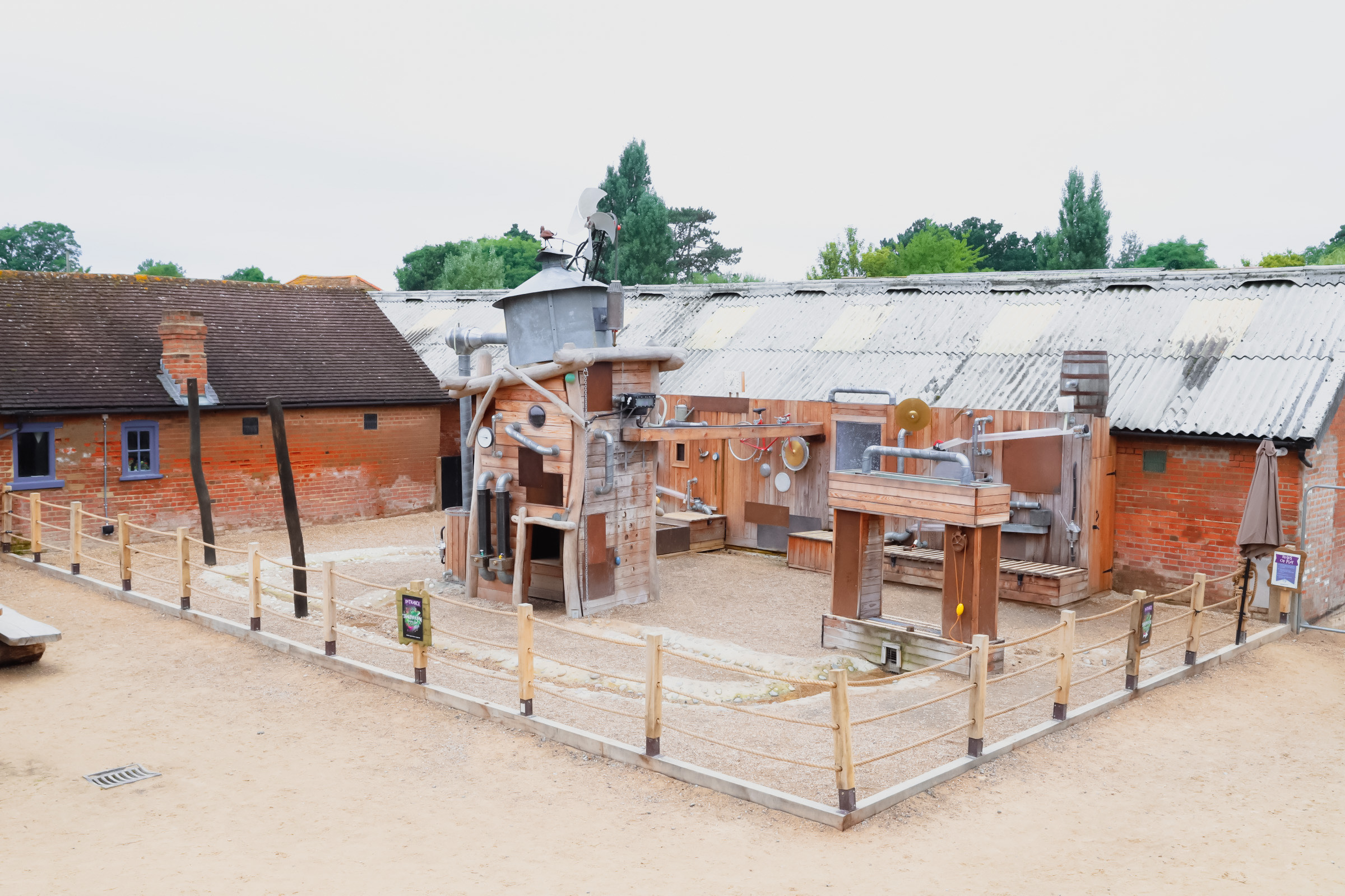 Outdoor Imaginarium